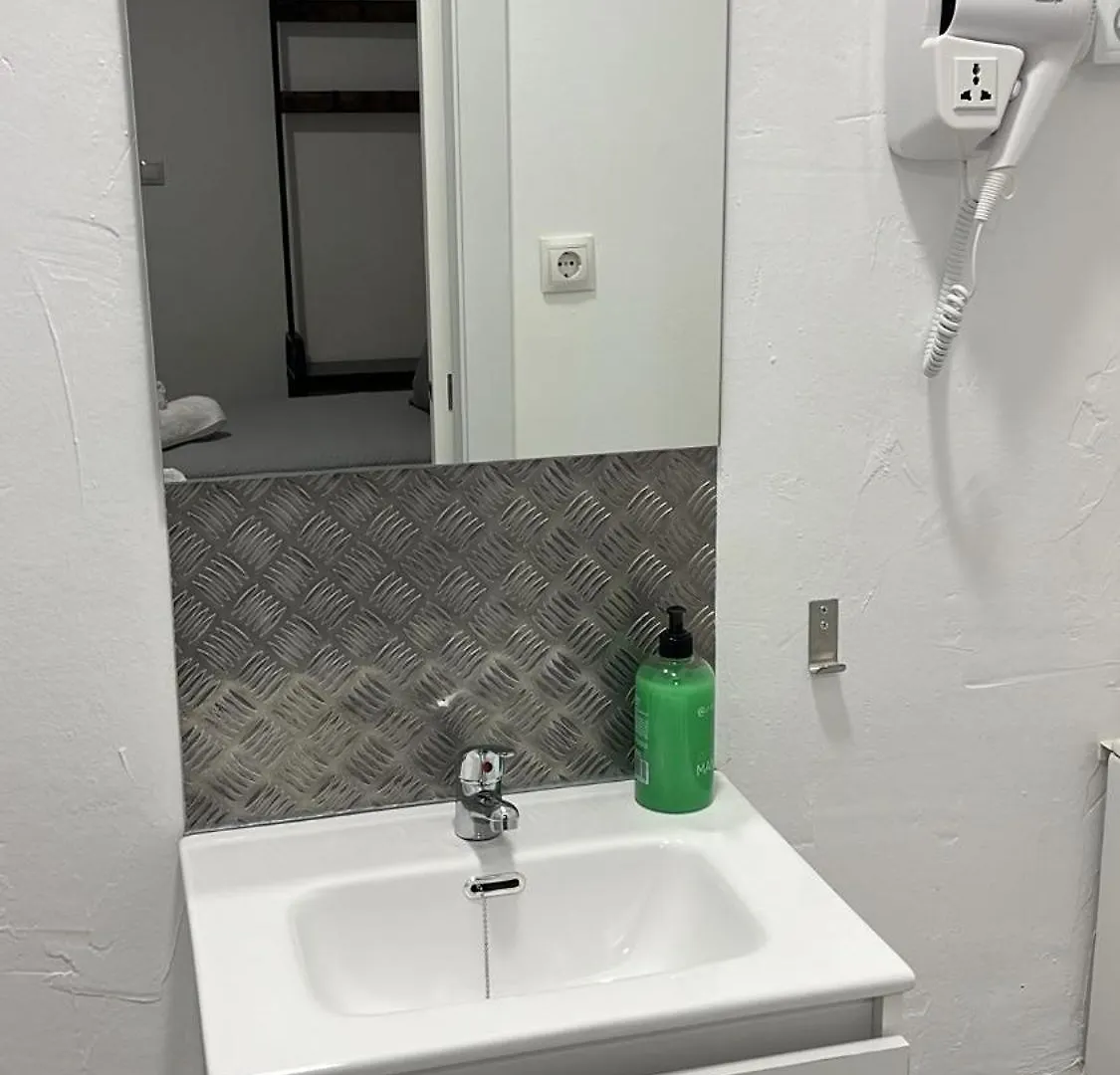 Hostal NV Málaga 0*,